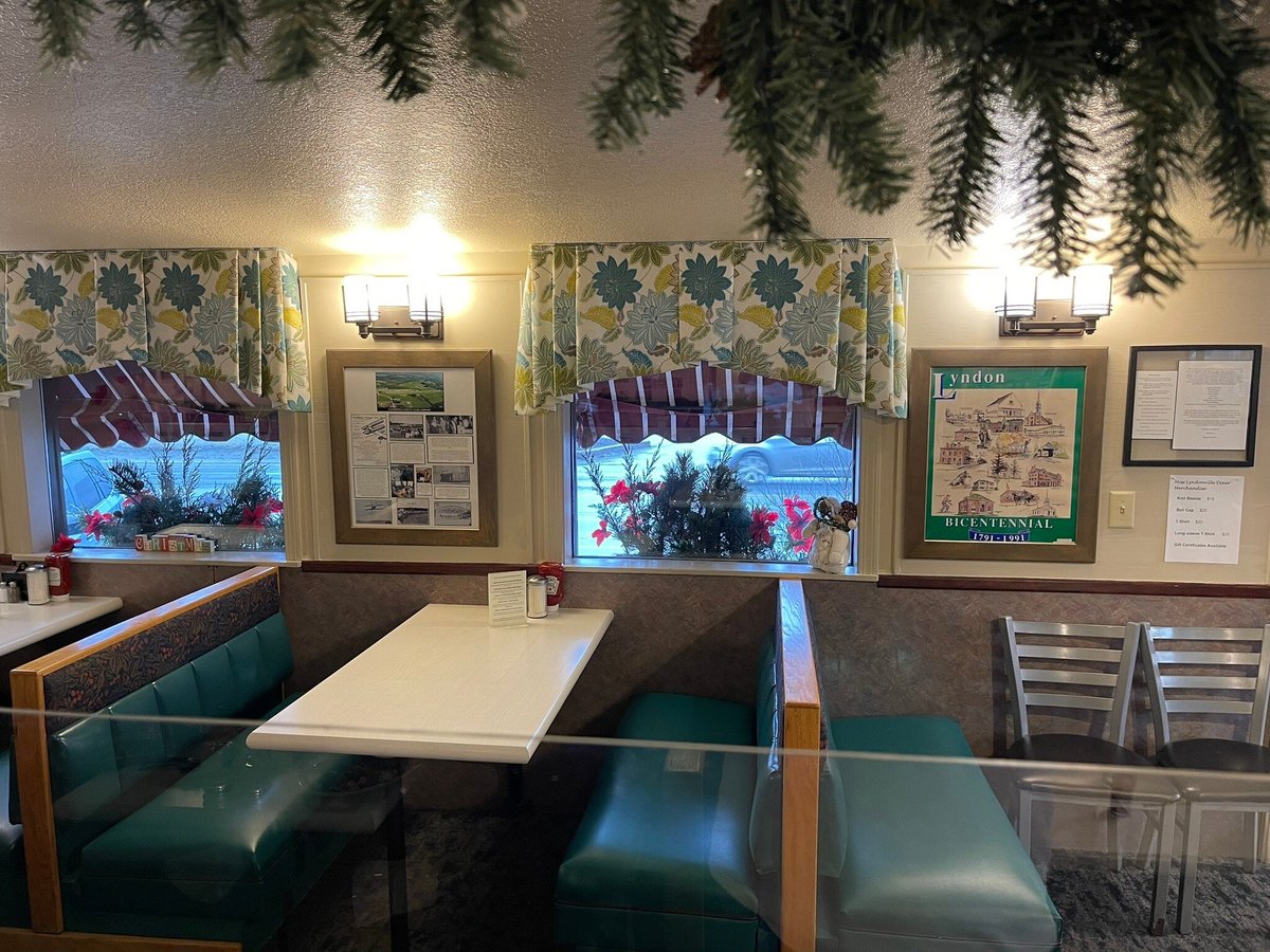MISS LYNDONVILLE DINER - Ristorante Recensioni, Numero di Telefono