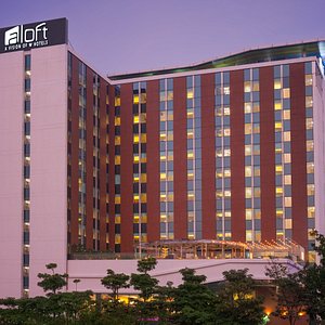 Marriott Aloft Bengaluru Outer Ring Road offers travelers a tech-savvy space with unique designs and a vibrant social scene. Find our hotel in the buzzing IT corridor located on the Marathahalli-Sarjapur Outer Ring Road, an area surrounded by tech parks like RMZ Ecoworld, Ecospace, Embassy Tech Village and Prestige Tech Park. Savor a delicious breakfast at Nook, our hotel's all-day restaurant. We welcome pets because "Animals R Fun".