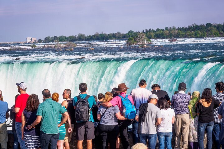 2024 Niagara On The Lake Niagara Falls One Day Discovery Tour From   Caption 