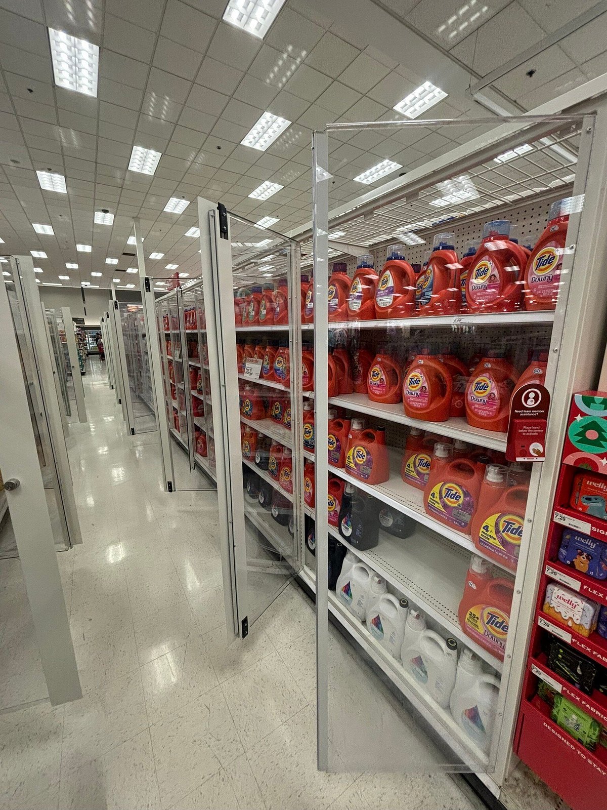 Target Store Fontana - All You Need to Know BEFORE You Go (2024) -  Tripadvisor