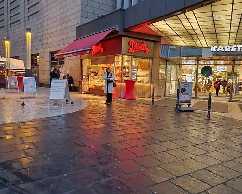 Galeria Karstadt Kaufhof Will Close Nearly Half Of All Stores