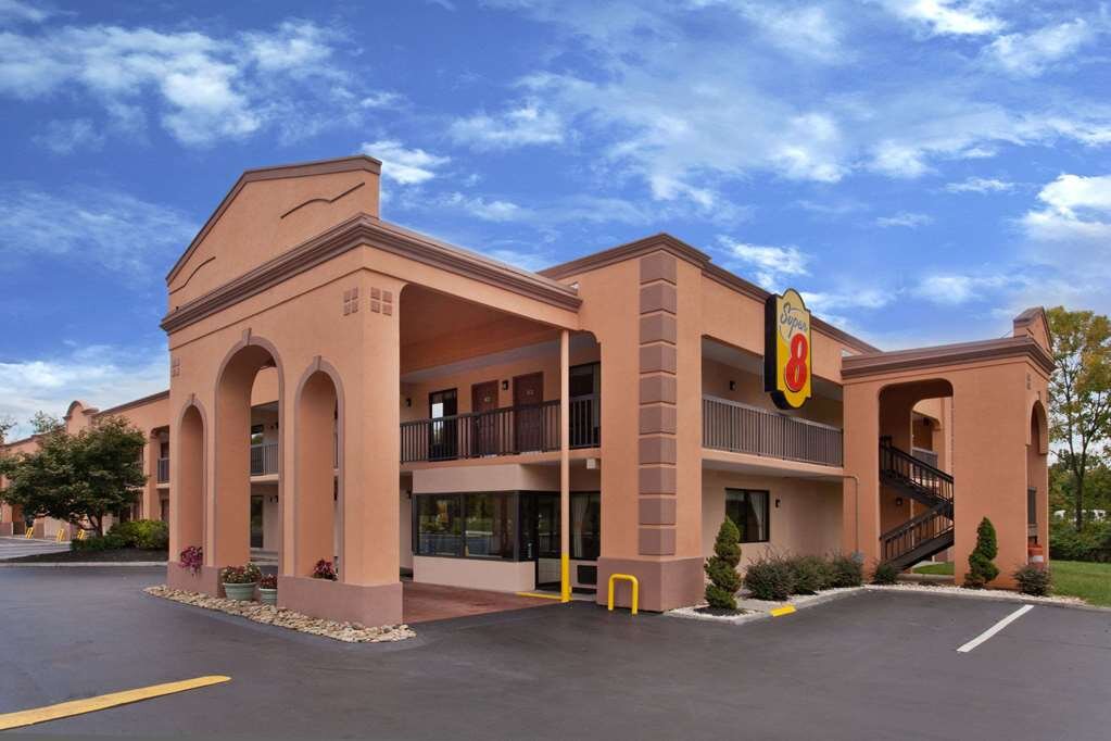 Hotel photo 73 of Super 8 by Wyndham Knoxville West/Farragut.