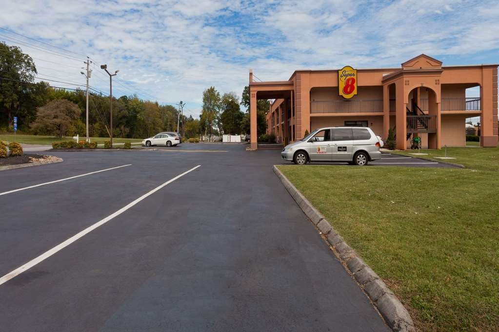 Hotel photo 80 of Super 8 by Wyndham Knoxville West/Farragut.