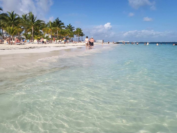 fiesta en la playa del caribe