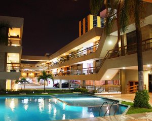 Piscina y playa