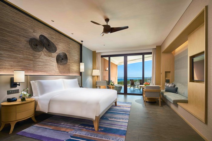 CROWNE PLAZA SANYA HAITANG BAY RESORT, AN IHG HOTEL - Updated 2024 ...