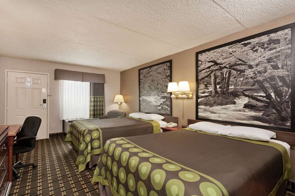 Hotel photo 14 of Super 8 by Wyndham Knoxville West/Farragut.