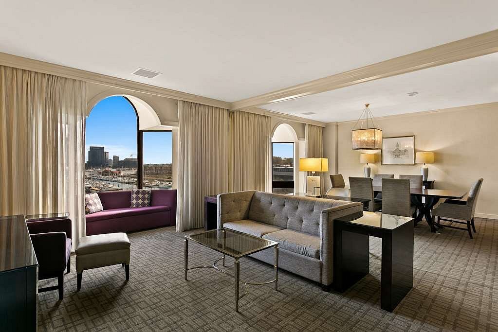 The Royal Sonesta Harbor Court Baltimore Rooms: Pictures Reviews The Royal Sonesta Harbor Court Baltimore Rooms: Pictures Reviews