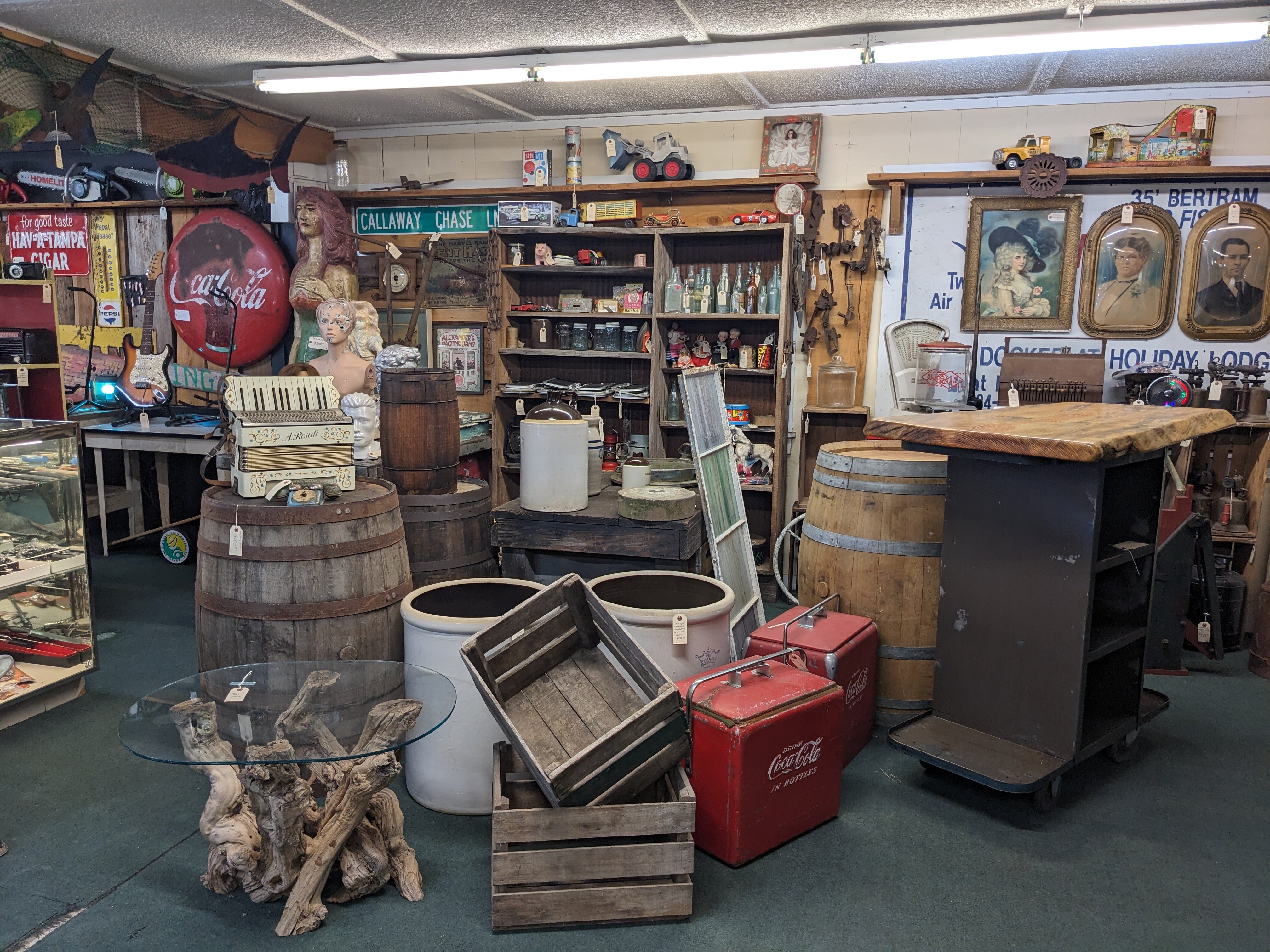 Unearth Treasures: A Guide to Antique Stores in Panama City Beach