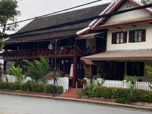 Khách du lịch