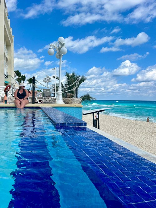 cancun plaza condo for sale