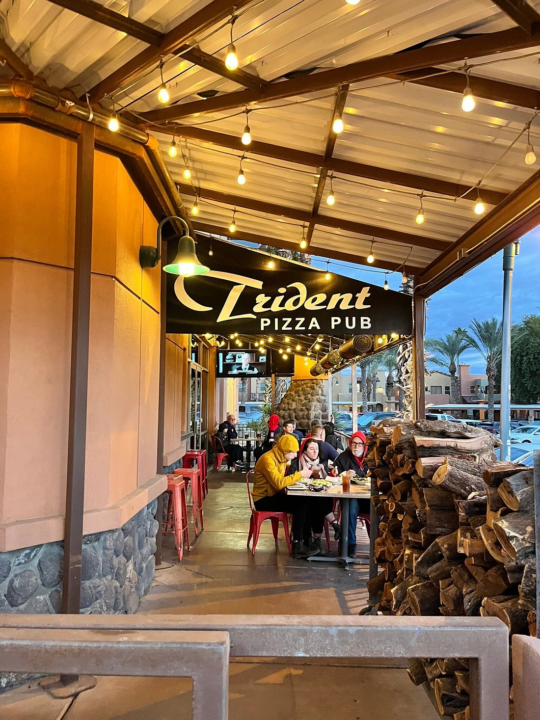 Trident Pizza Pub Tucson Menu Prices And Restaurant Reviews Tripadvisor 