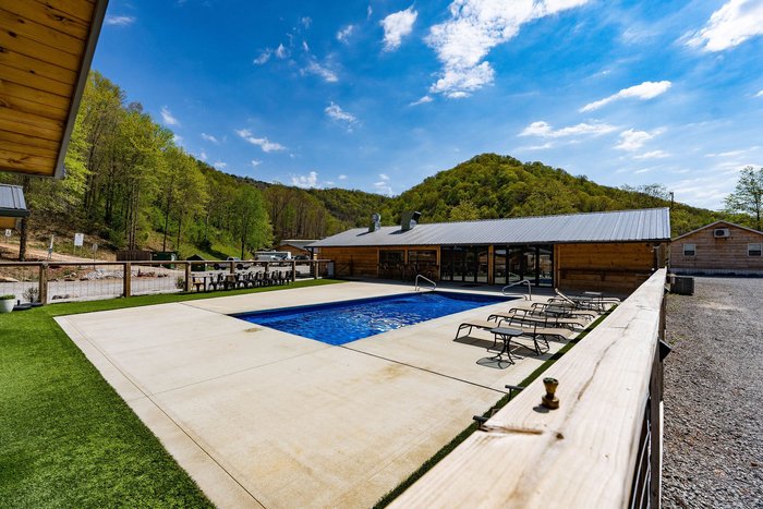 Devil's Backbone Adventure Resort Pool: Pictures & Reviews - Tripadvisor