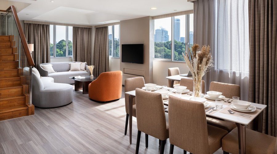 Royal Penthouse 4-Bedroom - Living Room