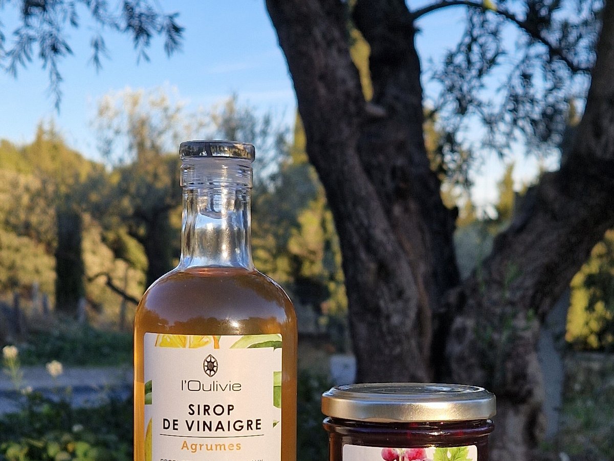 Huile d'olive à la truffe noire du Domaine l'Oulivie très savoureuse.