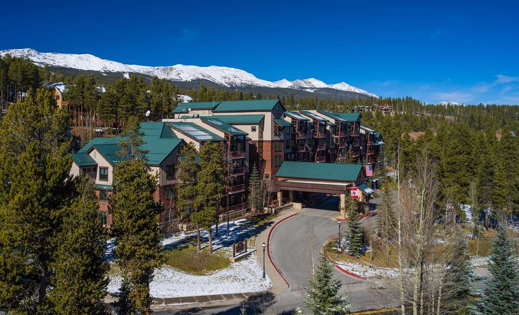 HILTON GRAND VACATIONS CLUB VALDORO MOUNTAIN LODGE BRECKENRIDGE   Exterior 