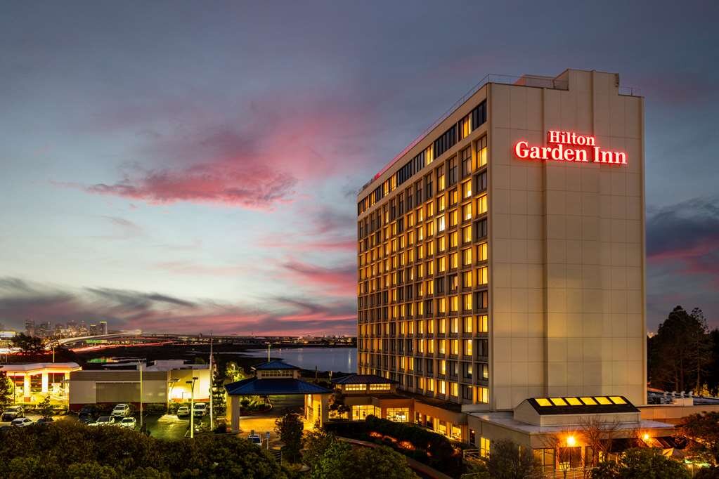 HILTON GARDEN INN SAN FRANCISCO OAKLAND BAY BRIDGE 151 1 8 1