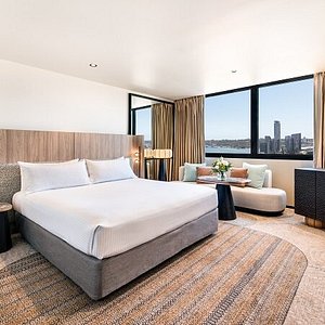 Retreat to the newly refurbished Premier River View Rooms, with breathtaking views of the picturesque Swan River and Perth's city skyline.
