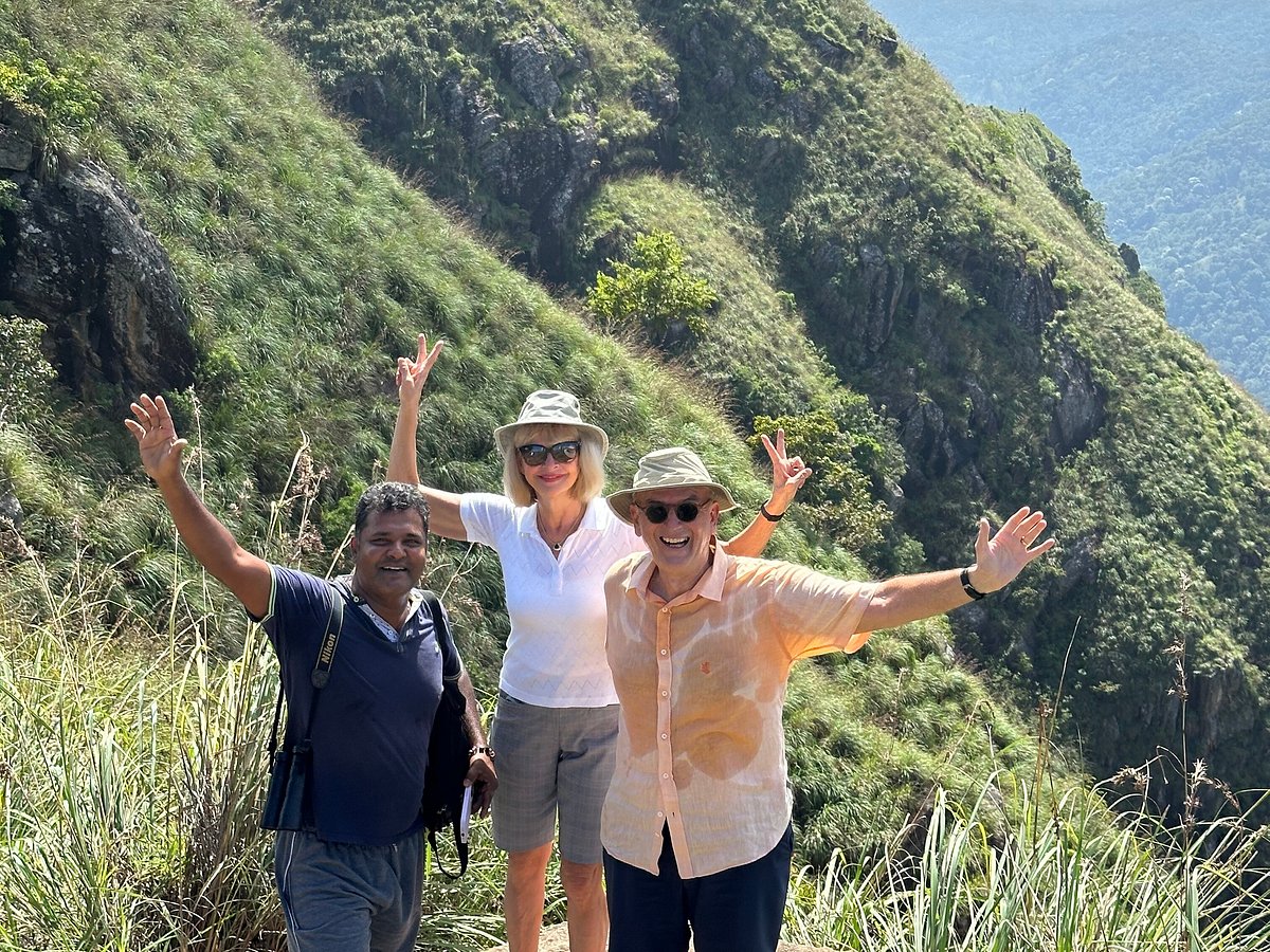 Rizlan and I enjoying the Scenery - Picture of Sri Lanka Tour Drivers,  Colombo - Tripadvisor