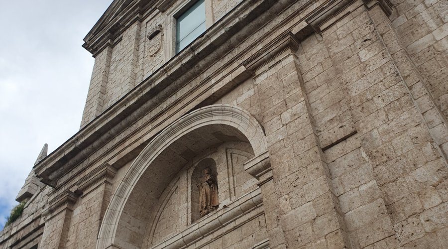 Iglesia conventual de San Benito el Real