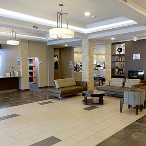 Holiday Inn Express and Suites Oshawa Hotel lobby