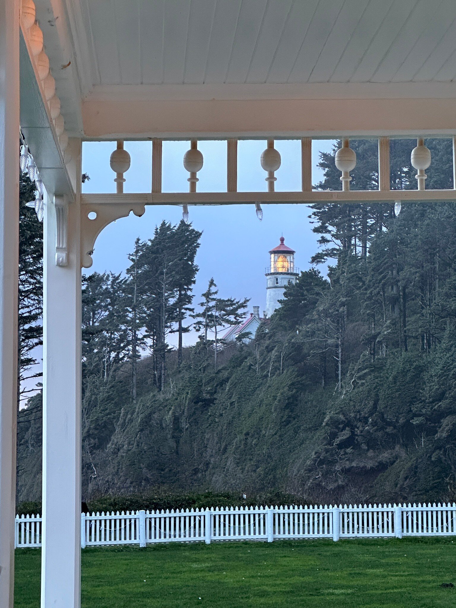 HECETA LIGHTHOUSE BED AND BREAKFAST - Updated 2024 Prices & B&B Reviews ...