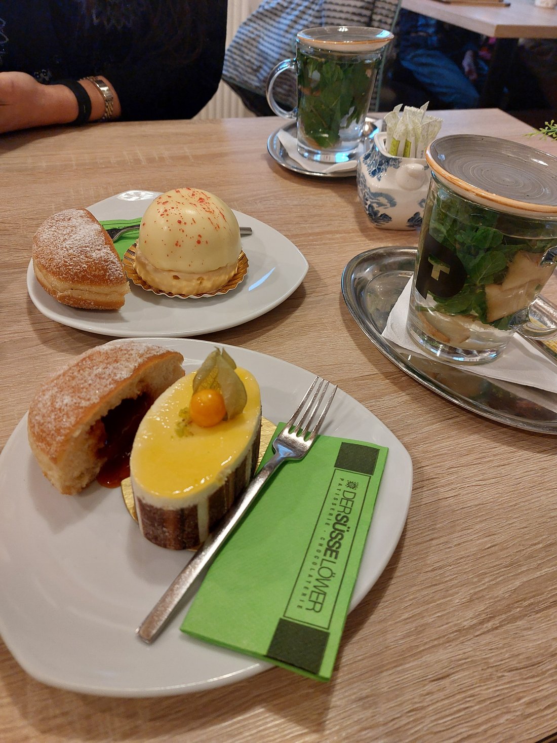 DER SÜSSE LÖWER, Seligenstadt Restaurant Bewertungen, Telefonnummer