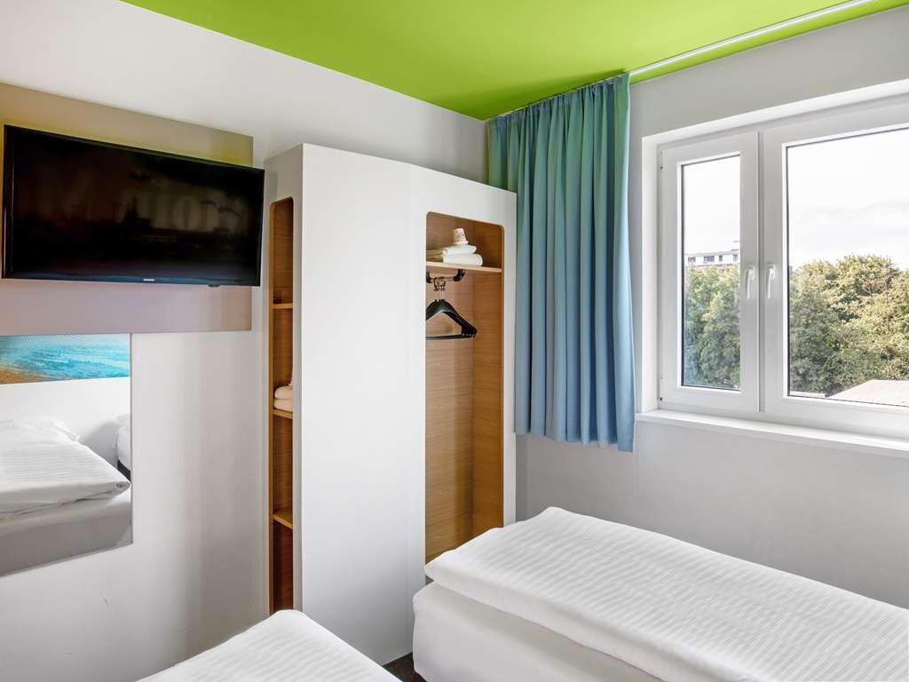 B&B HOTEL HAMBURG-WANDSBEK $80 ($̶9̶1̶) - Prices & Reviews - Germany