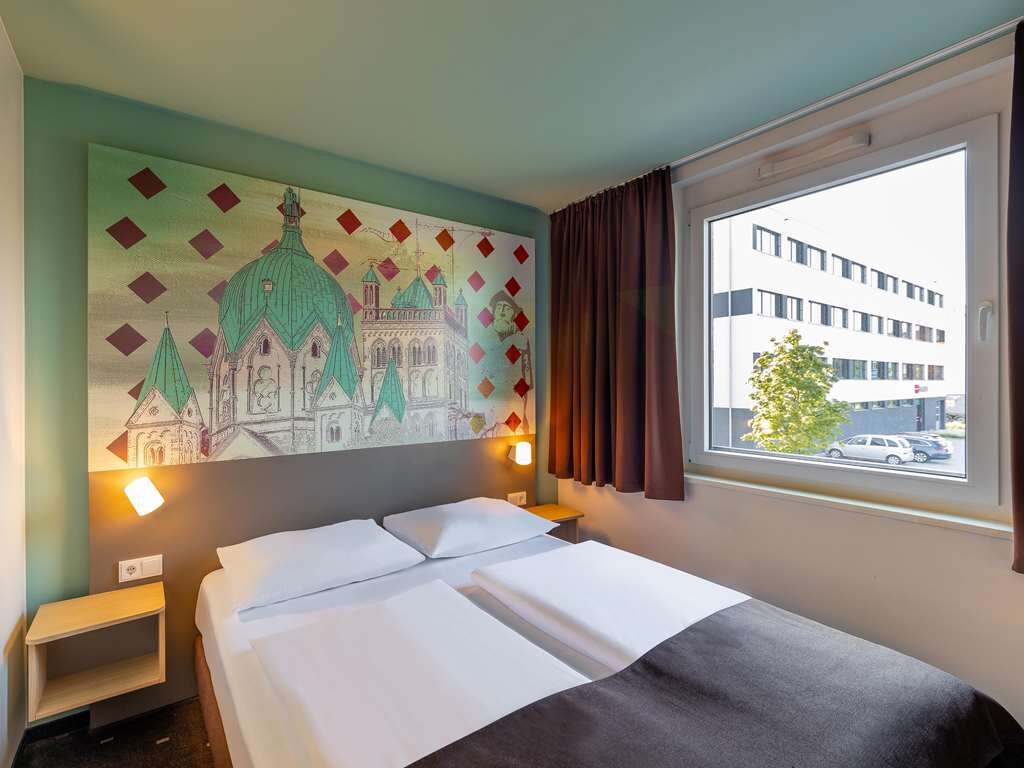 B&B HOTEL NEUSS $68 ($̶8̶1̶) - Prices & Reviews - Germany