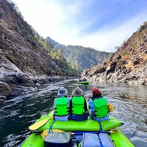 Best Time of Year to Raft Oregon's Rogue River