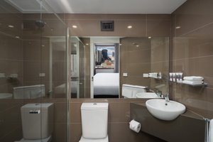 Room & Suite