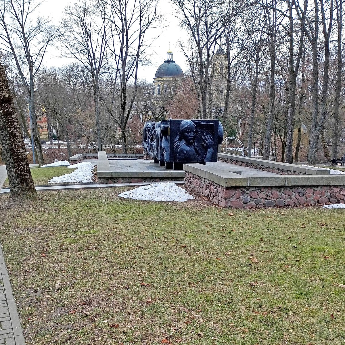 Памятник Ополченцам-Защитникам Города, Гомель: лучшие советы перед  посещением - Tripadvisor