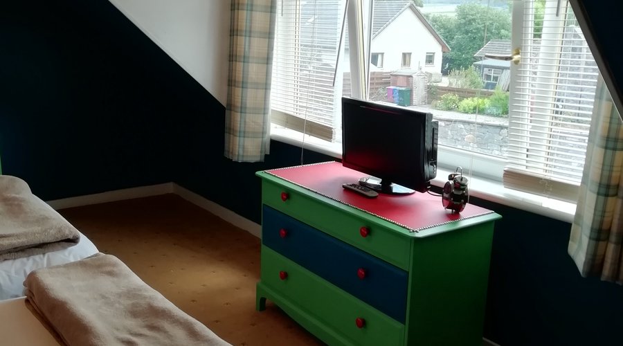 Large window 
