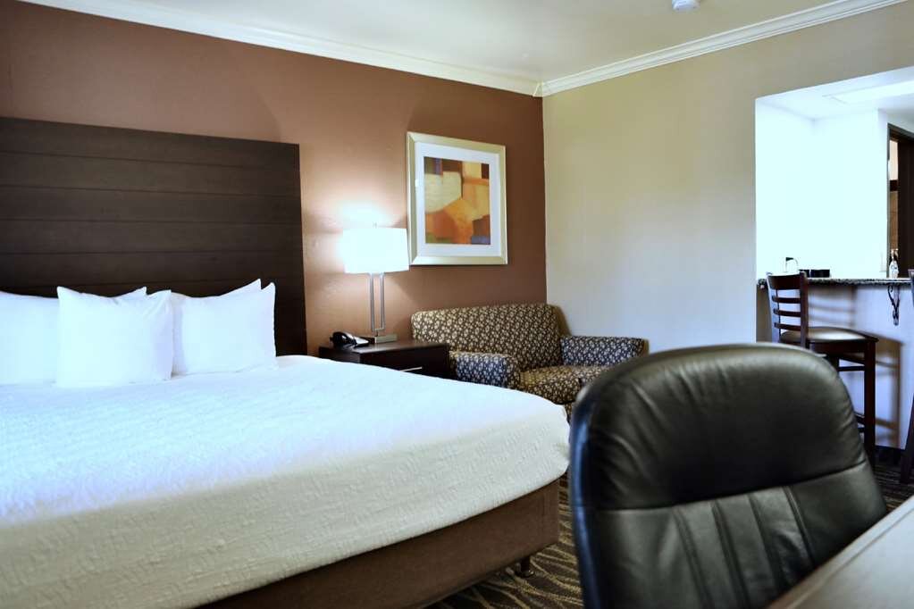 Hotel photo 4 of Best Western InnSuites Tucson Foothills Hotel & Suites.