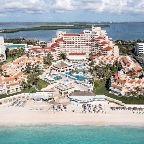 Hotel photo 26 of Wyndham Grand Cancun All Inclusive Resort & Villas.