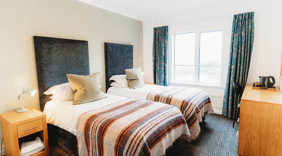 Twin Bedroom at Hotel Vara