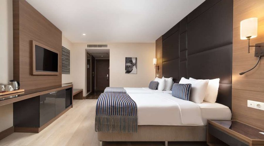 Guest room
