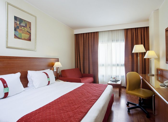 HOLIDAY INN CAGLIARI, AN IHG HOTEL $110 ($̶1̶2̶0̶) - Prices & Reviews -  Italy