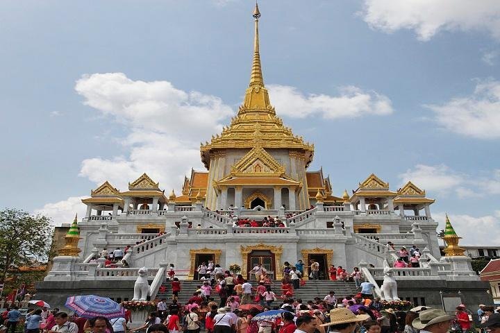 TEMPLE OF THE GOLDEN BUDDHA (WAT TRAIMIT): All You Need to Know