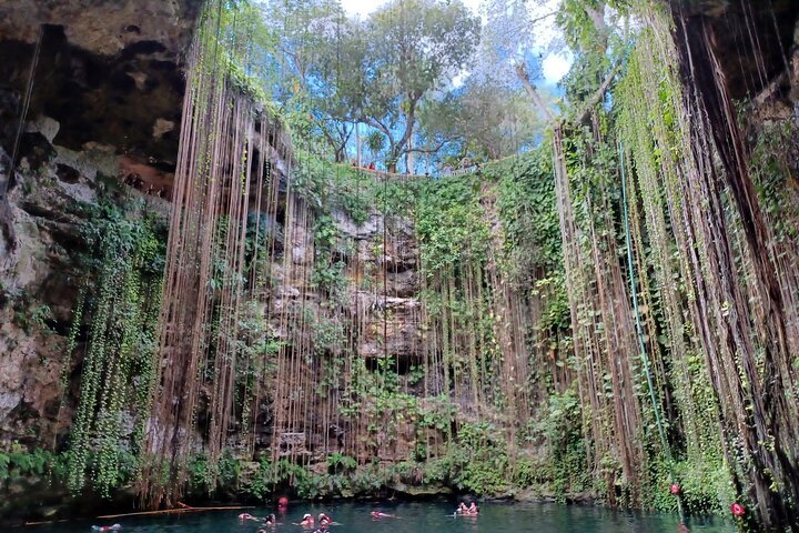 2024 Chichén Itzá Nado Premium En Cenote Ikkil Explora Izamal Village