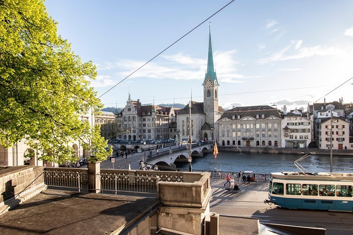 Teen girls Zurich