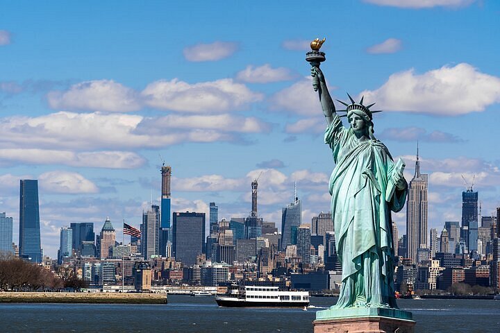 2024 Statue of Liberty & Ellis Island Tour: All Options
