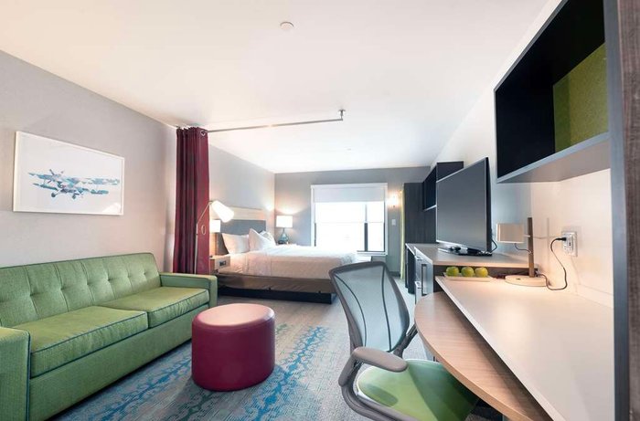 Does Home 2 Suites Have Free Breakfast? Unveil Amenities!