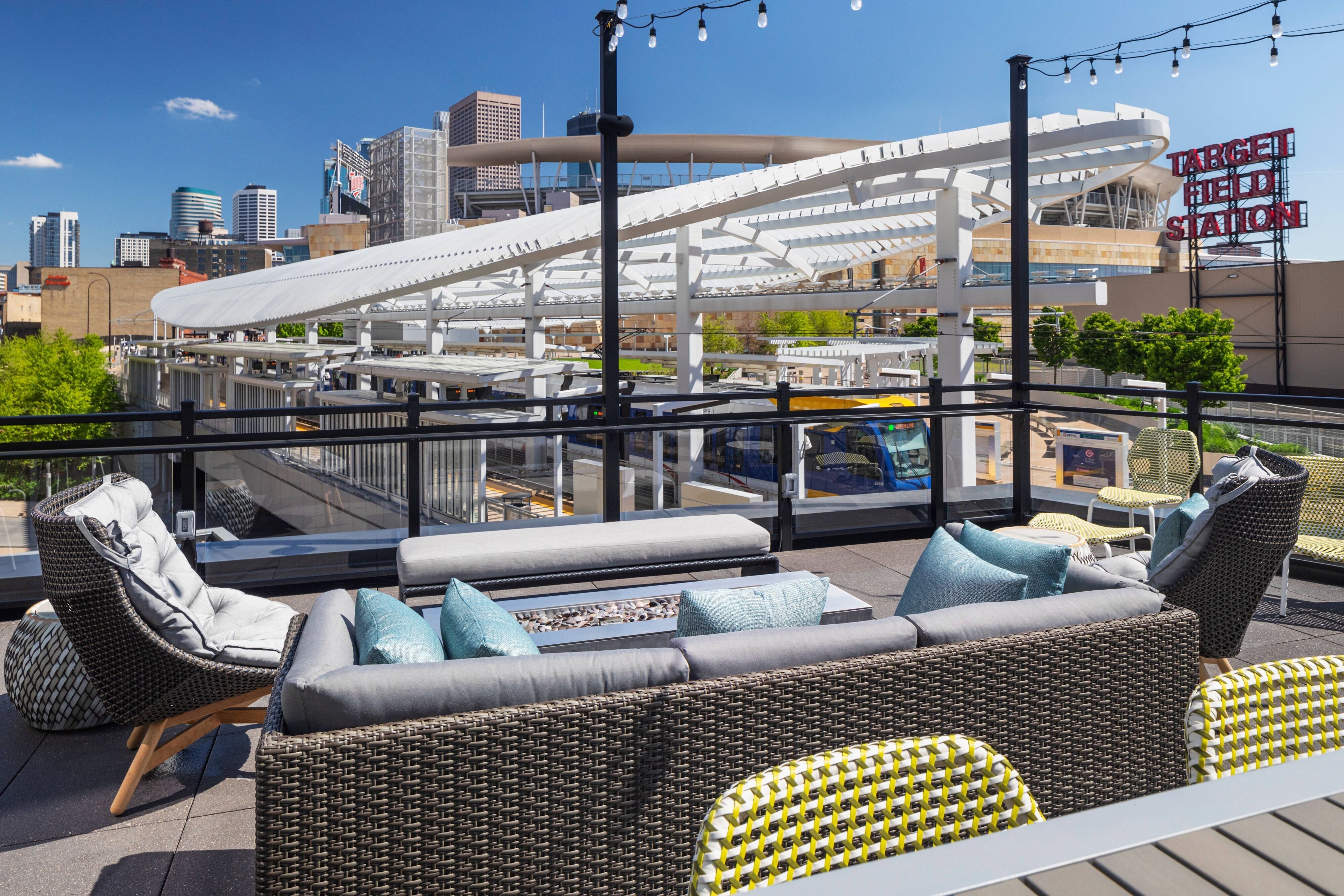 ELEMENT MINNEAPOLIS DOWNTOWN 152 1 7 1 Updated 2024 Prices   Rooftop Patio 