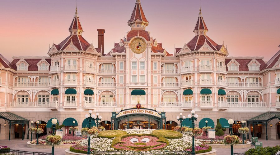 Disneyland® Hotel