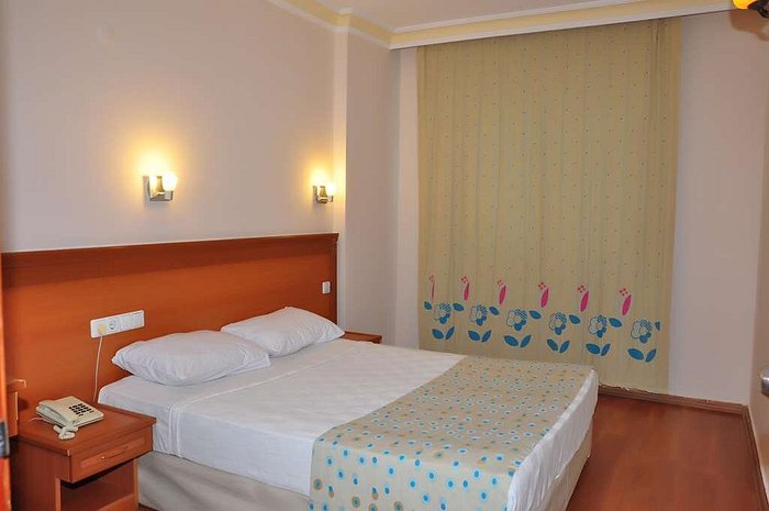 Cinar Family Suite (Ex. Cinar Garden Apart Hotel)