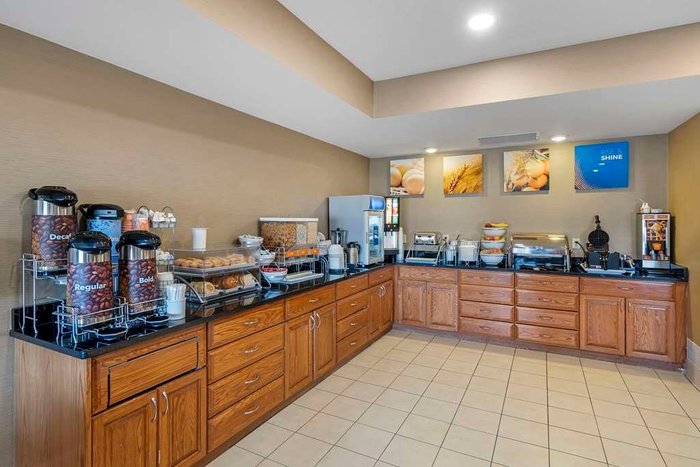 COMFORT SUITES NORMAL UNIVERSITY AREA - Updated 2024 Prices & Hotel ...