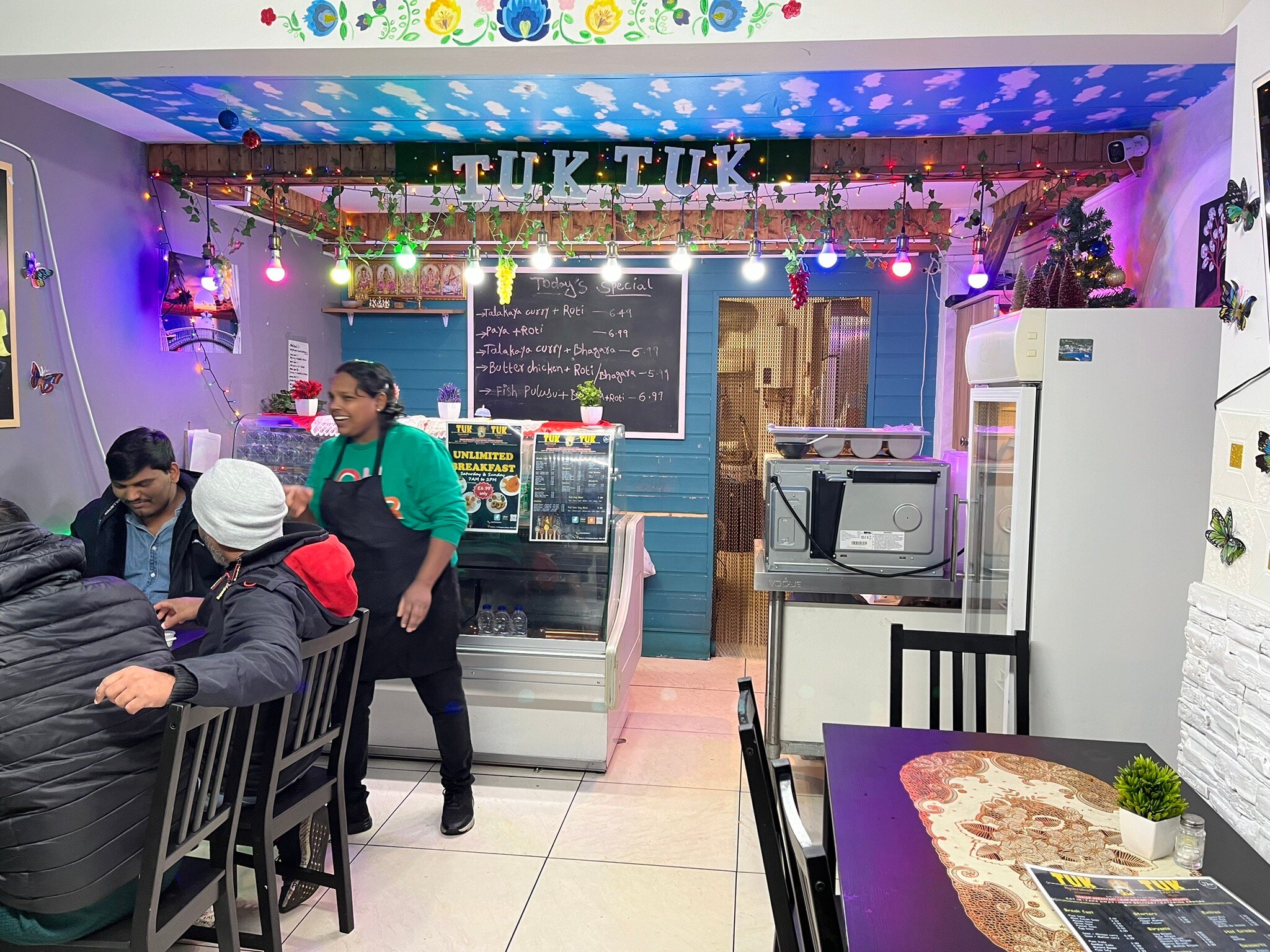 Tuk tuk restaurant hotsell