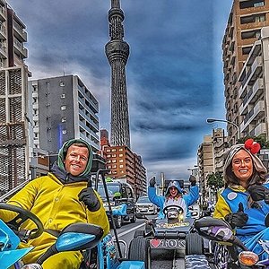Uniqlo Akihabara - Tokyo - Japan Travel