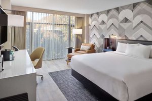 Room & Suite